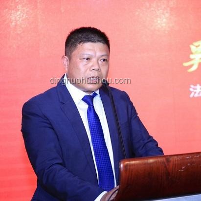 应对家园受损危机：重建生活与心灵的实用指南